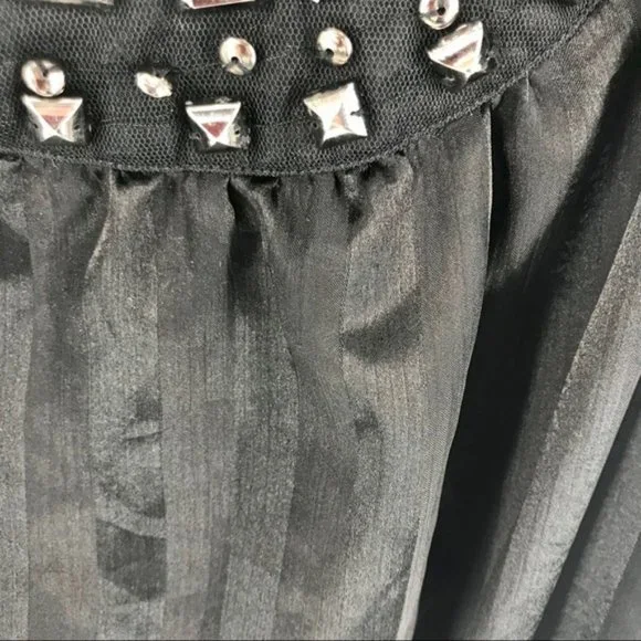 MXM Studded Collar Sleeveless Satin Blouse Plus 22 - Picture 4 of 6